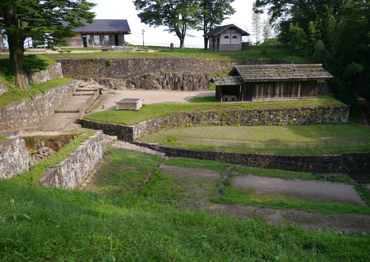 新田金山城