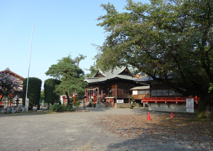 尾曳稲荷神社