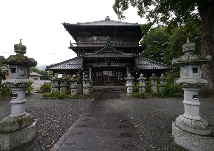 さざえ堂(曹源寺)
